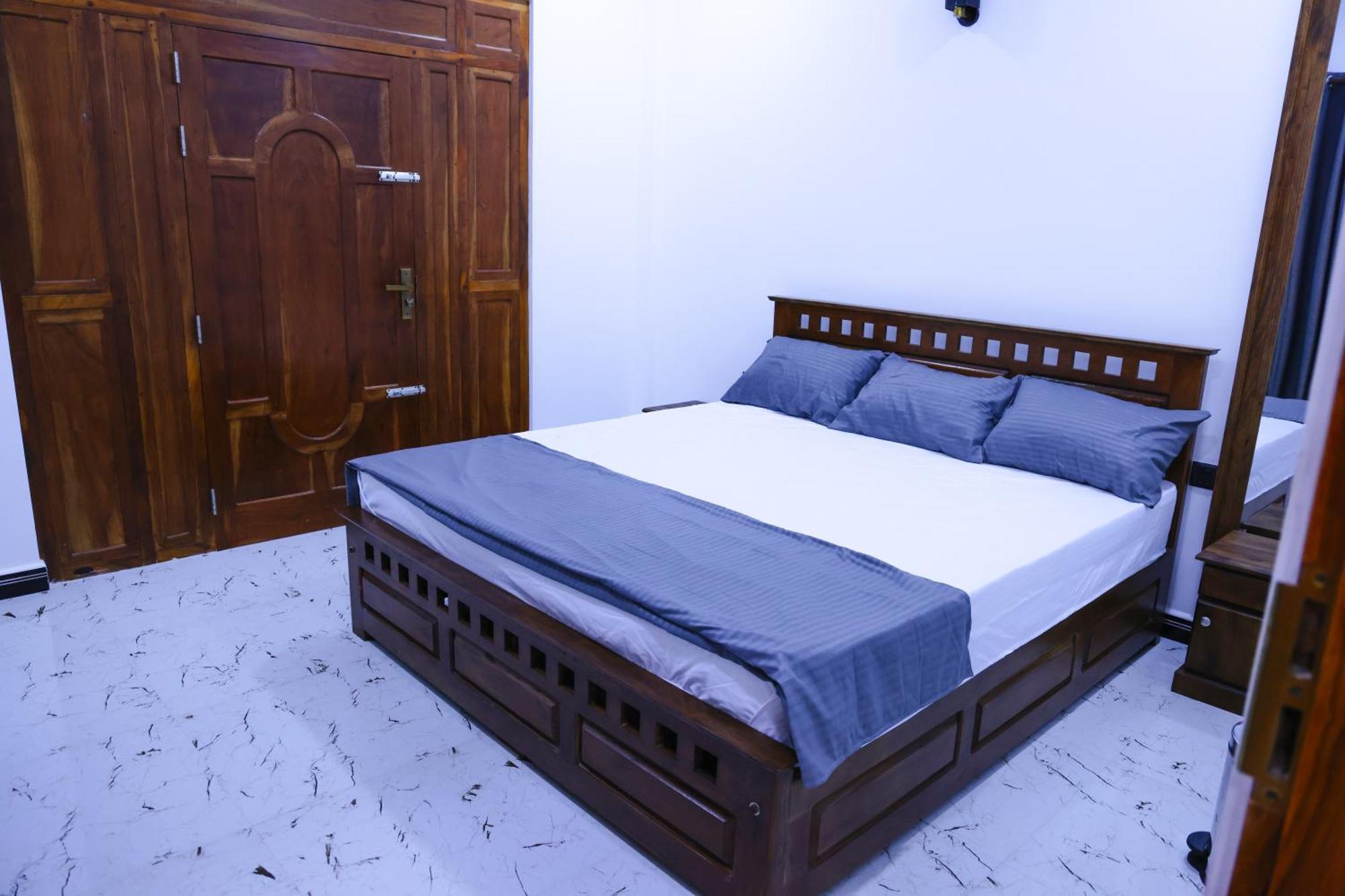 Munril Guest Apartment Джафна Екстериор снимка