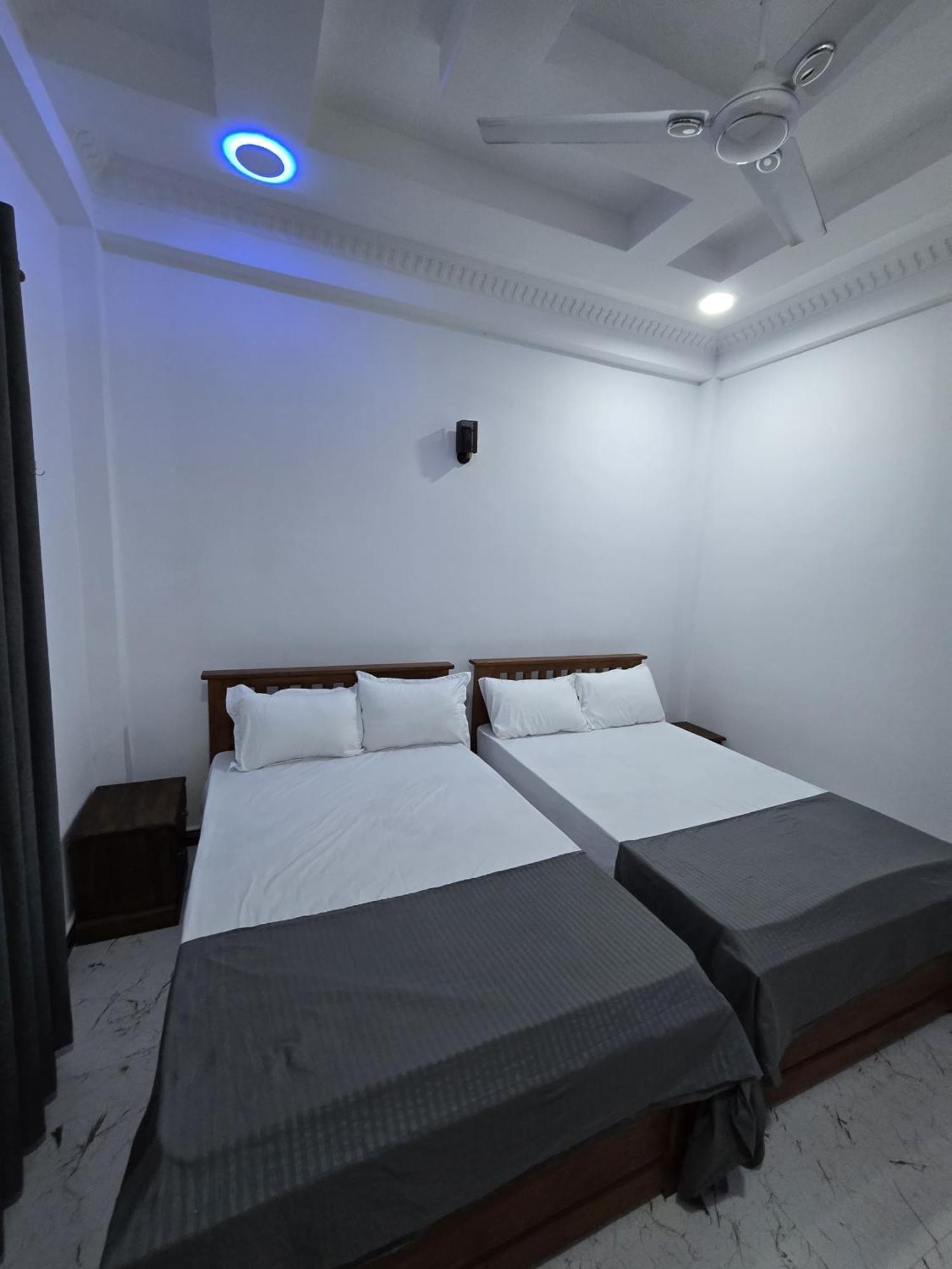Munril Guest Apartment Джафна Екстериор снимка