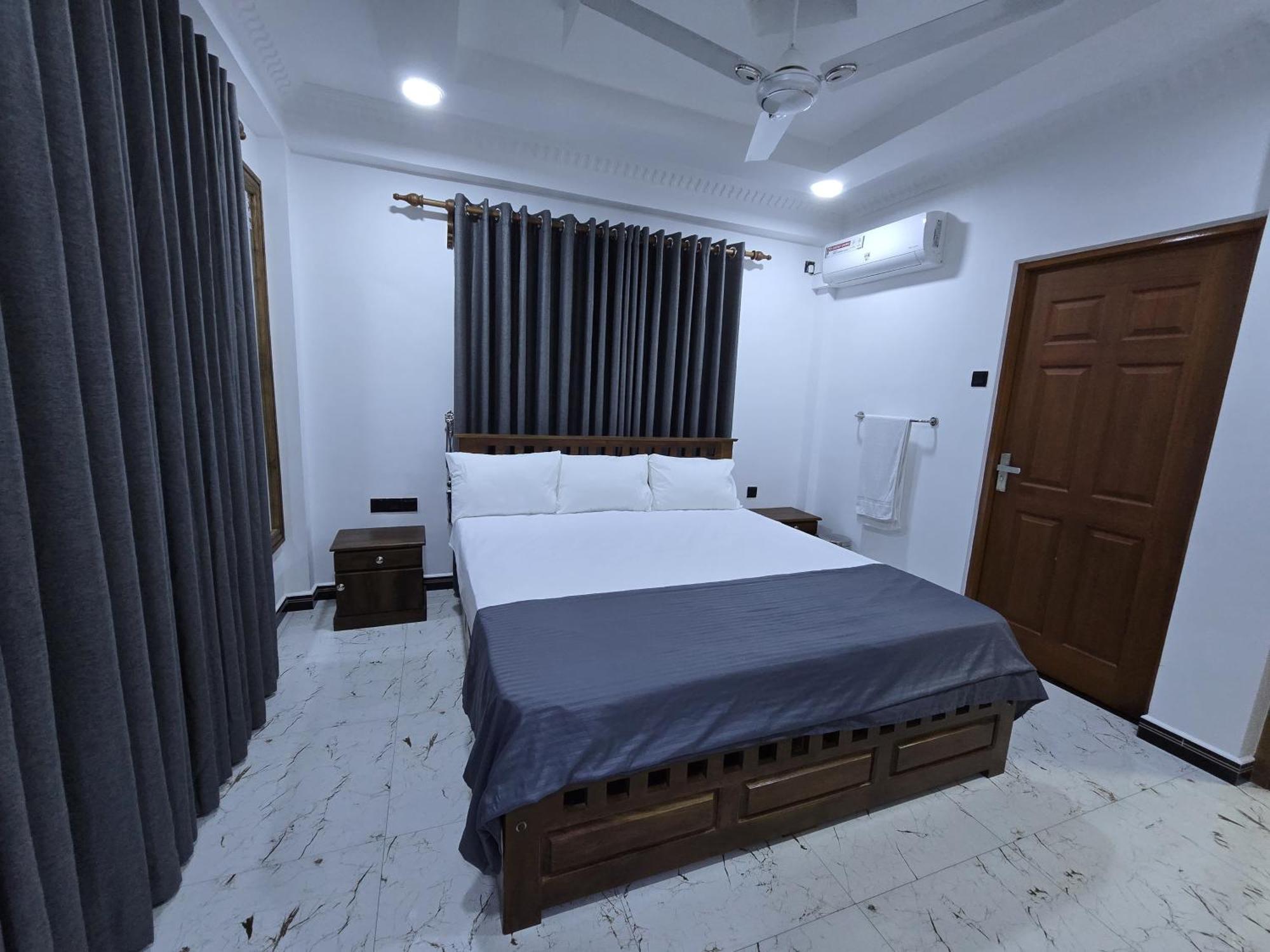 Munril Guest Apartment Джафна Екстериор снимка